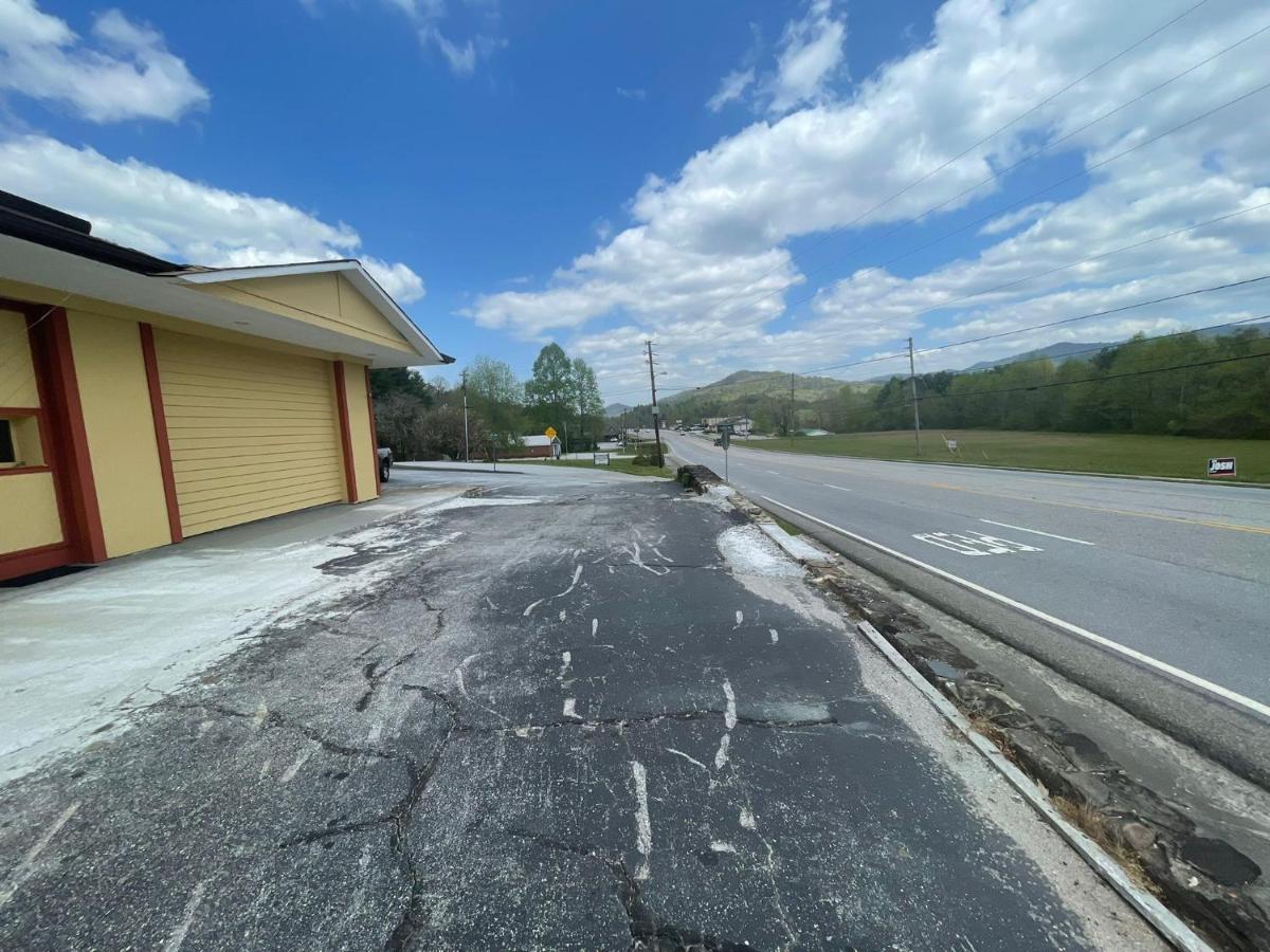 Budgetel Inn & Suites Dillard Exterior foto